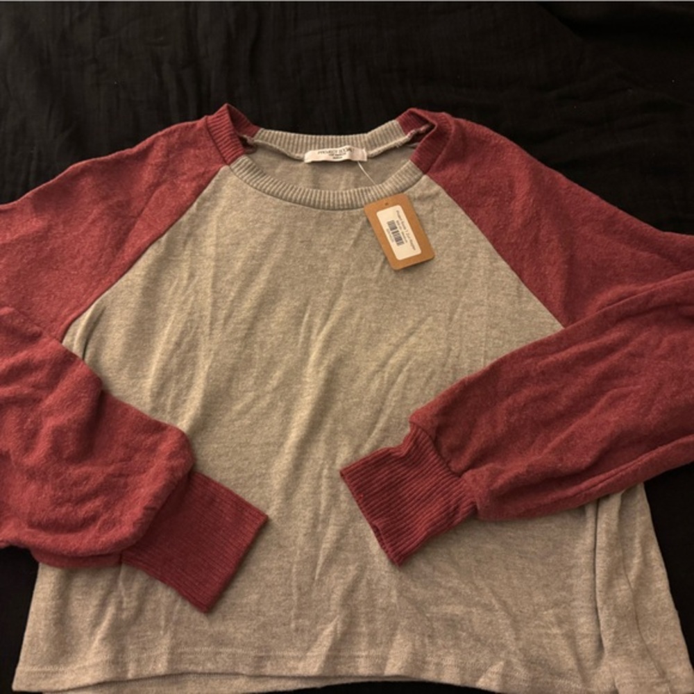 PROJECT SOCIAL T Zuri Raglan❣️super soft Henley style 3/4 length sleeve-zoom in👀